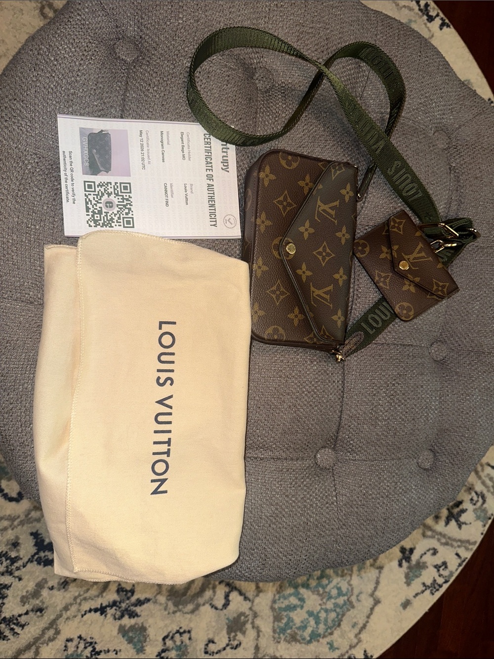 Auth. LV Felice On the Go crossbody w/ green guitar strap,detachable coin pouch - Picture 12 of 16